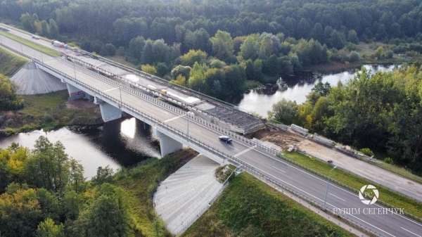 
                Смотрим с высоты, как идет ремонт Бульковского моста на М1
            