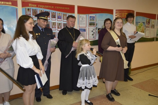 Последний звонок в районной гимназии (Малорита)