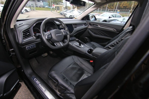 Белорусы, которые сменили белорусскую прописку на польскую, рассказали, в какую сумму обходится им обслуживание авто в соседней стране