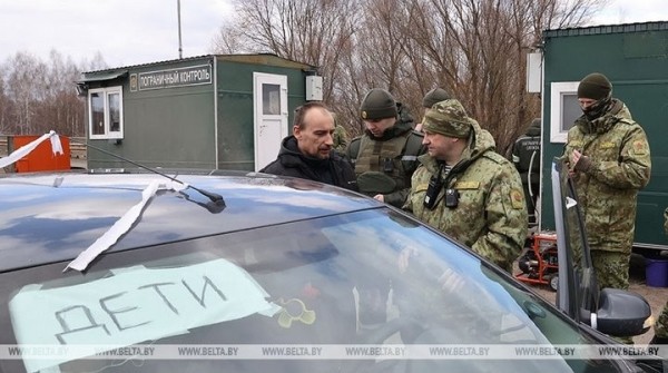 Беларусь разрешила до 15 апреля безвизовый въезд из Украины всем иностранцам, кто спасается от боевых действий