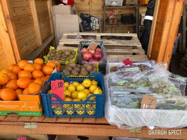 Читатель: Что почем на рынке за ЦУМом в Бресте
Читатель: Что почем на рынке за ЦУМом в Бресте