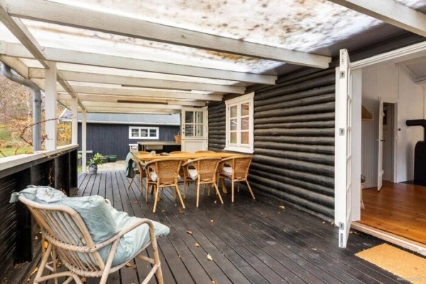 Не спешите сносить. Хозяева этих старых хат превратили их в современные дома — и не нарадуются