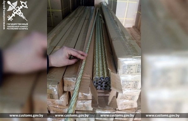 В Беларусь пытались незаконно ввезти карнизы почти на миллион долларов В Беларусь пытались незаконно ввезти карнизы почти на миллион долларов