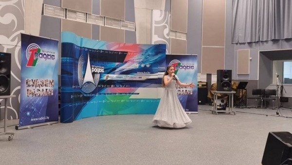 Юная певица из Бреста стала обладателем Гран-при творческого радиоконкурса «Маладыя таленты Беларусi»