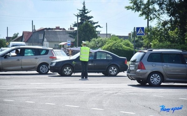 Регулирование, скоростное маневрирование, медподготовка: в Барановичах выбирают лучших сотрудников ДПС страны