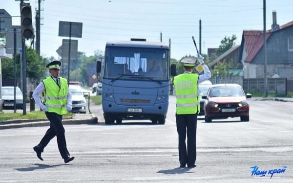 Регулирование, скоростное маневрирование, медподготовка: в Барановичах выбирают лучших сотрудников ДПС страны