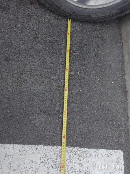 
                Читатель: Достали эти кривопаркощики. Ну как так можно парковаться!? Это ужас! Ну неужели нельзя ровнее поставить машину?
            