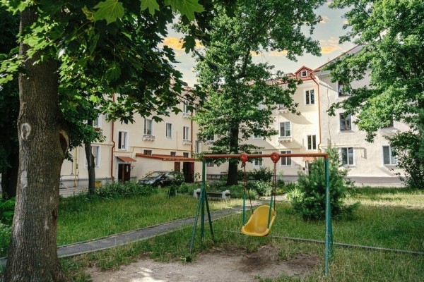 
                Фотографии сделаны в Бресте. Узнали место?
            