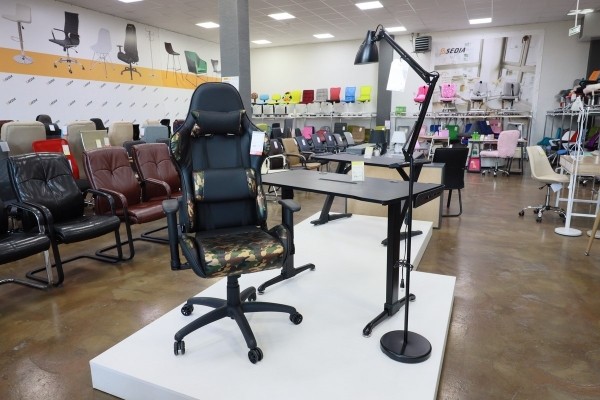 Забирай мебель сейчас, а плати потом в дискаунтере «AksHоme» на Вычулках!