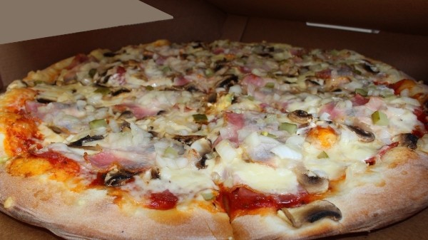 Попробуй эту вкусную и сытную еду навынос. «Онлайн Брест» рекомендует: «Кофш», «Xpizza brest», «Три правила чебурека», «Кебаб на болоте»