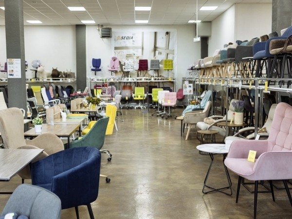 Забирай мебель сейчас, а плати потом в дискаунтере «AksHоme» на Вычулках!