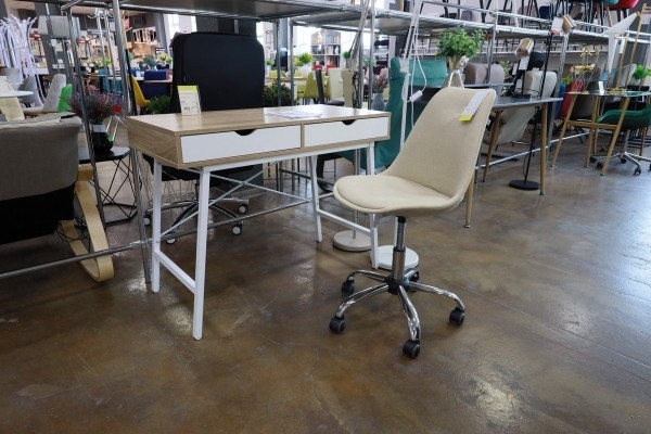 Забирай мебель сейчас, а плати потом в дискаунтере «AksHоme» на Вычулках!