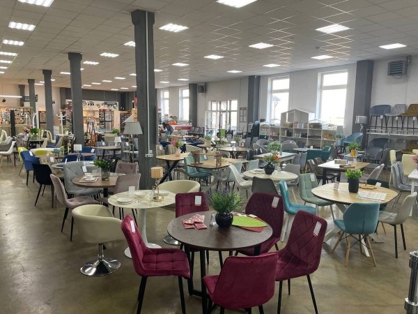 Забирай мебель сейчас, а плати потом в дискаунтере «AksHоme» на Вычулках!