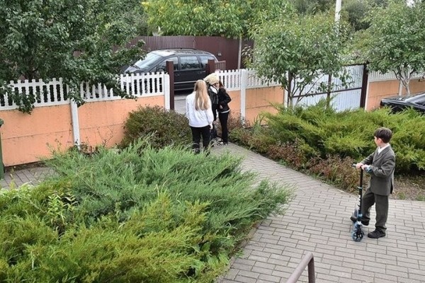 В Беларуси мать дважды лишали родительских прав, но она не сдалась и вернула дочек В Беларуси мать дважды лишали родительских прав, но она не сдалась и вернула дочек