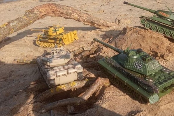 Хобби стало бизнесом. Белорусы повторили знаменитую игру World of Tanks в реальных условиях