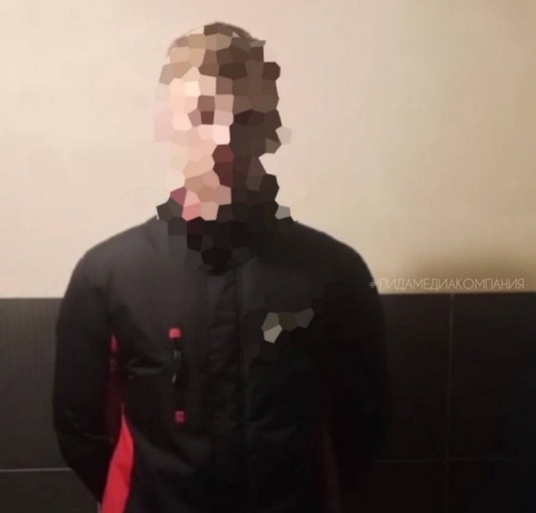 Бил, душил, насиловал… Педофила, который жестоко надругался над первоклассницей, осудили на 20 лет Бил, душил, насиловал… Педофила, который жестоко надругался над первоклассницей, осудили на 20 лет