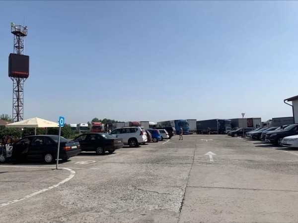 Въехать в Польшу за двое суток – нереально. Журналисты съездили в очередь на границе