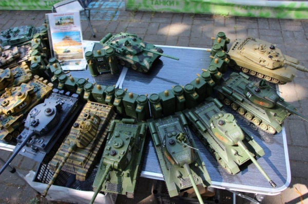 Хобби стало бизнесом. Белорусы повторили знаменитую игру World of Tanks в реальных условиях