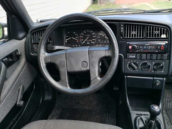 «Ушёл за 7 дней!» В Беларуси продали VW Passat B3 в идеальном состоянии