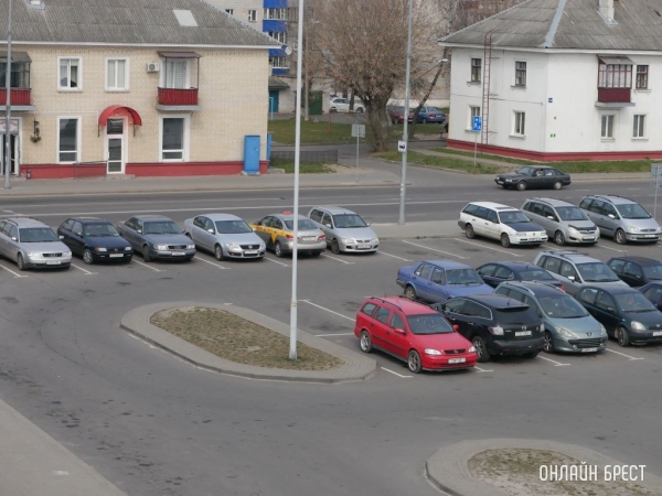 Белорус «заработал» более 5 тысяч, продавая чужие машины Белорус «заработал» более 5 тысяч, продавая чужие машины