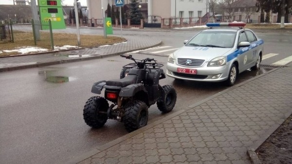 Квадроциклам в Беларуси разрешат ездить по дорогам общего пользования. Но есть нюанс