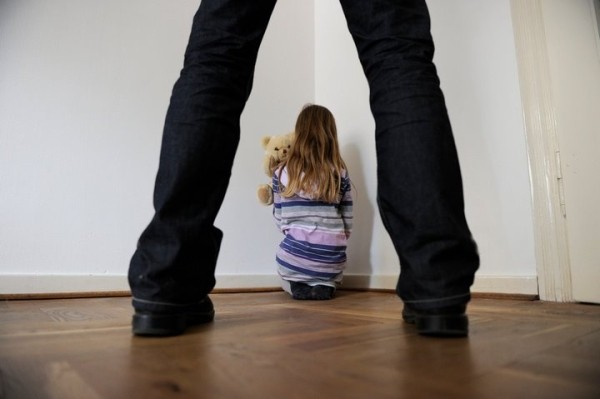 Как наказывают педофилов в Беларуси и за рубежом, и почему важно поговорить с собственным ребенком Как наказывают педофилов в Беларуси и за рубежом, и почему важно поговорить с собственным ребенком