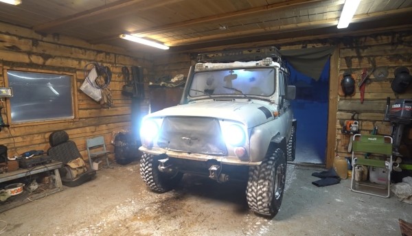 Как заводят автомобиль в минус 50°C. Видео из Якутии