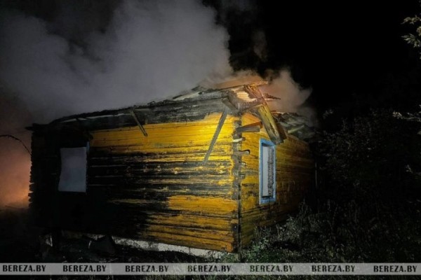 В Березовском районе при пожаре в доме погиб мужчина