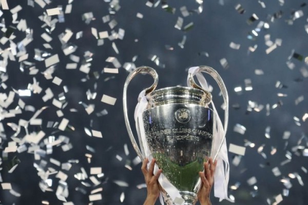 Финал Лиги чемпионов по футболу: кто победит в Стамбуле?