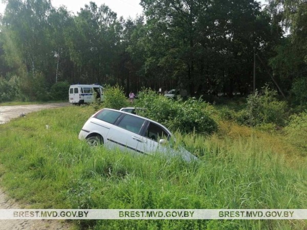 Серьезное ДТП произошло возле Бреста: столкнулись Ford и Fiat