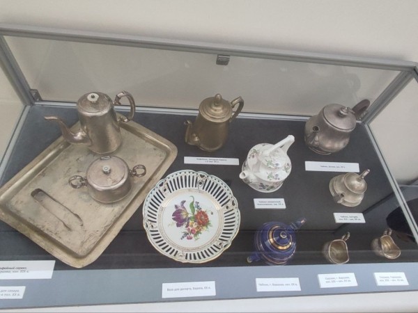 В Бресте открылась выставка «У самовара»