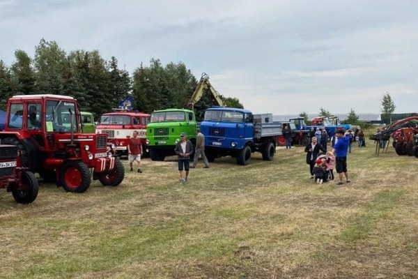 Немецкая газета рассказала о тракторе «Беларус» 1987 года и его хозяевах