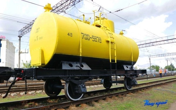 В музее железной дороги в Барановичах – новый экспонат весом 13 тонн В музее железной дороги в Барановичах – новый экспонат весом 13 тонн