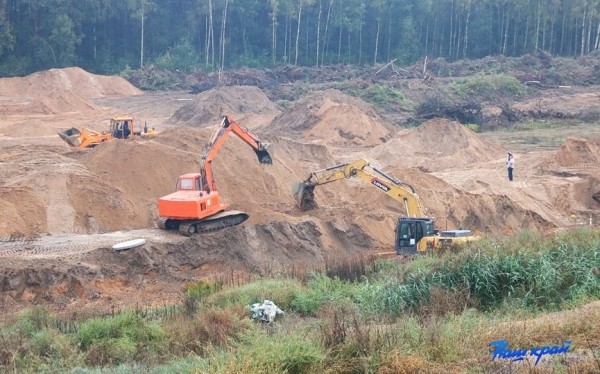 Большая стройка развернулась вблизи деревни Деревной Барановичского района