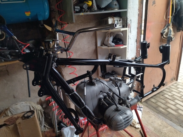 «Проблемой стала растаможка, ведь на раме шестизначный VIN». Белорус про восстановление мотоцикла BMW 1968 г. в.