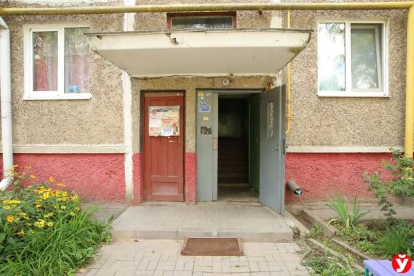 В три года весил 7 кг и спал в углу, как собака. Стали известны подробности о семье, в которой родители убили своего сына в Слуцке