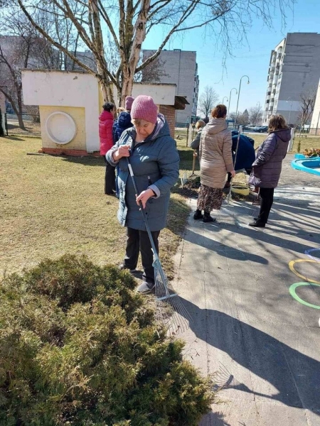 В Бресте стартовал месячник по благоустройству. Фоторепортаж