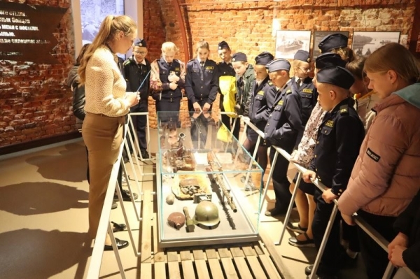 Школьники Пинского района посетили Брестскую крепость
