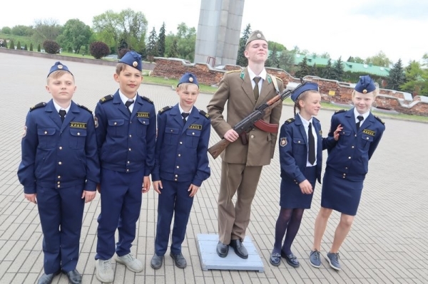 Школьники Пинского района посетили Брестскую крепость