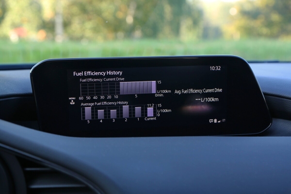 Тачка из США. Белорус восстановил полноприводный хетчбэк Mazda 3 — сколько стоил ремонт?