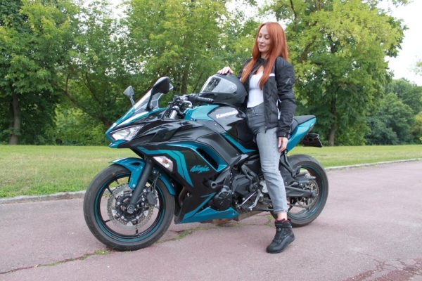 «Казалось, что категория А мне просто приснилась». Брестчанка о страхах и любви к мотоциклам «Казалось, что категория А мне просто приснилась». Брестчанка о страхах и любви к мотоциклам