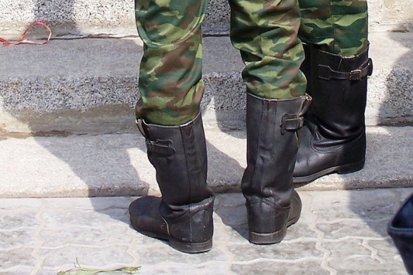 Молодой отец из Волковыска получил повестку из военкомата, но туда не пришел. Дошло до суда Молодой отец из Волковыска получил повестку из военкомата, но туда не пришел. Дошло до суда