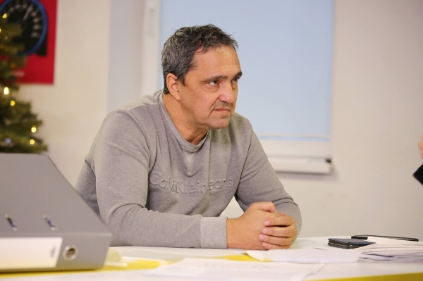 Белорус: «Оформил Mustang на вешалку-льготницу, а она забрала машину себе». Сама же девушка считает иначе