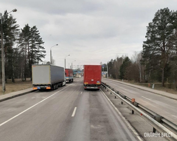 ГПК: польские предприниматели будут судиться с властями из-за закрытия пунктов пропуска на границе