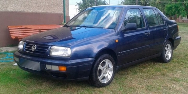 Белорус продал VW на «транзитах» знакомому. Тот не поставил авто на учёт и нашёл нового покупателя